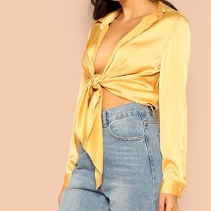 ✨2 for $30✨ Shein knot front satin yellow top